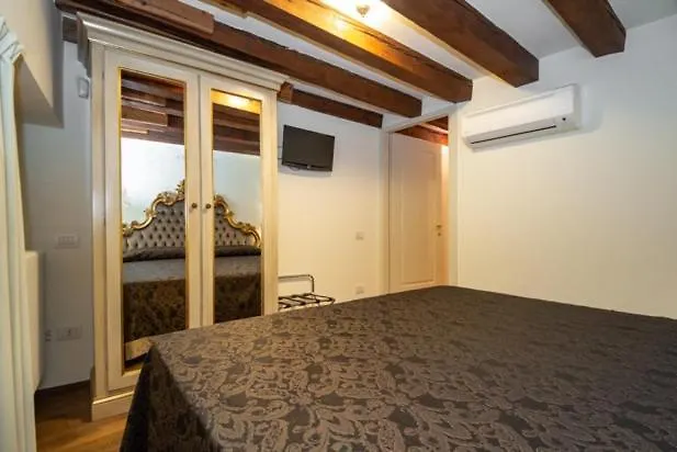 Luxury Apartment San Marco Experience